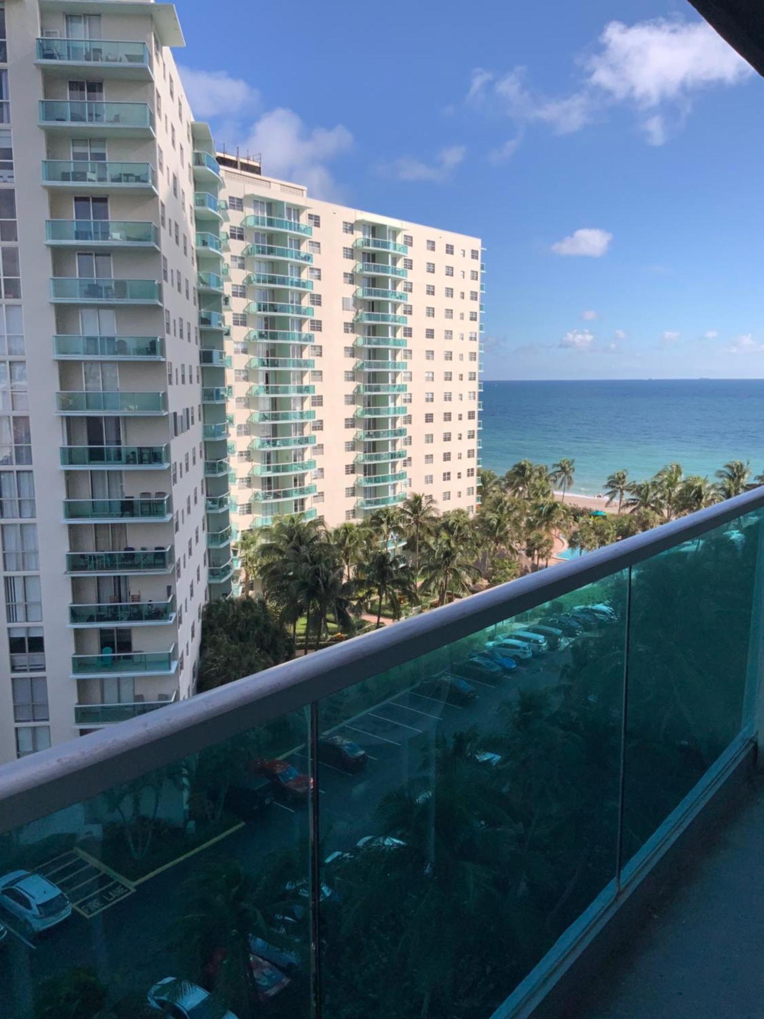 Cozy Ocean View Apartment By Miami Te Espera - Hallandale 11E Hollywood Exteriör bild