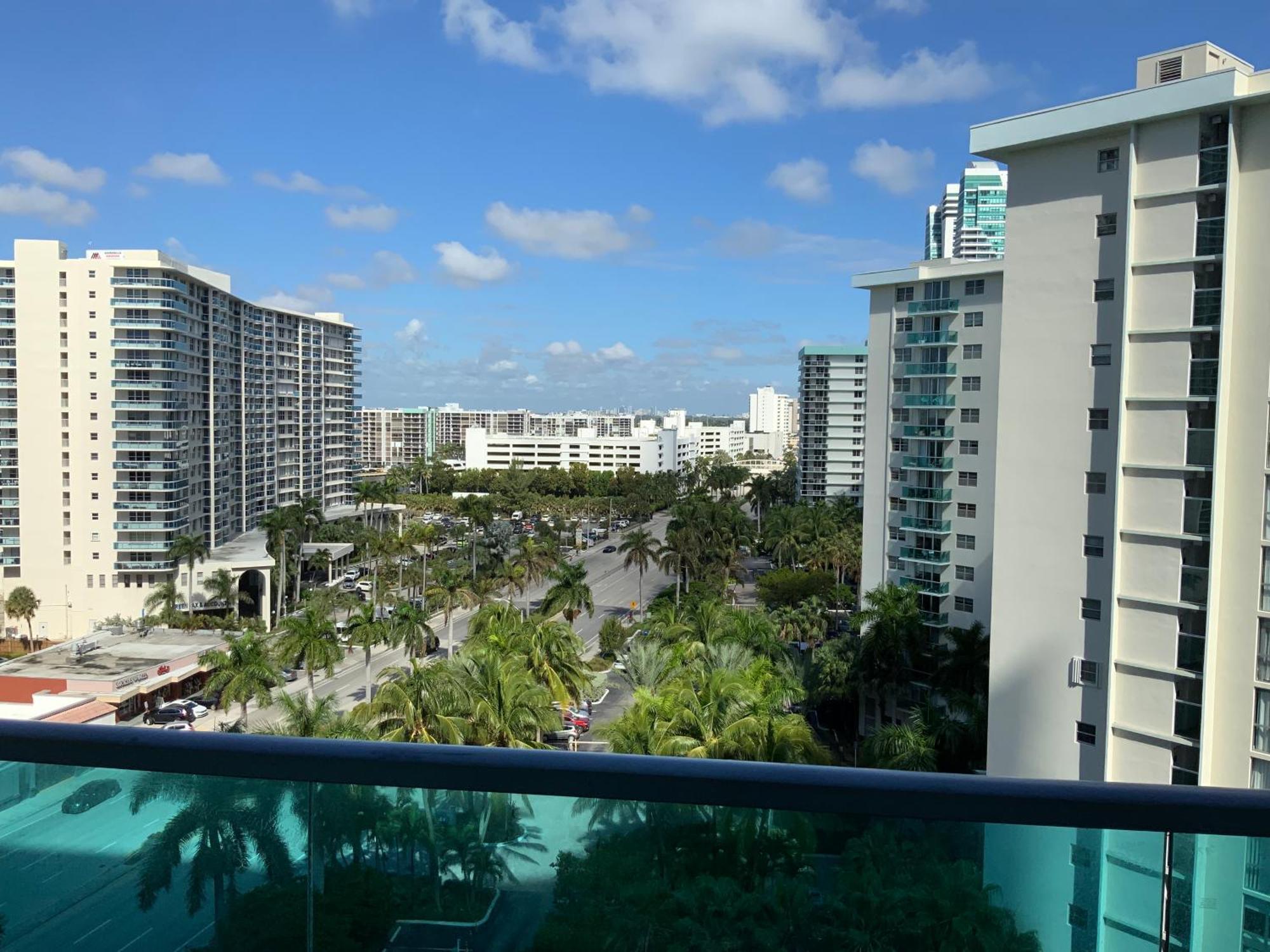 Cozy Ocean View Apartment By Miami Te Espera - Hallandale 11E Hollywood Exteriör bild