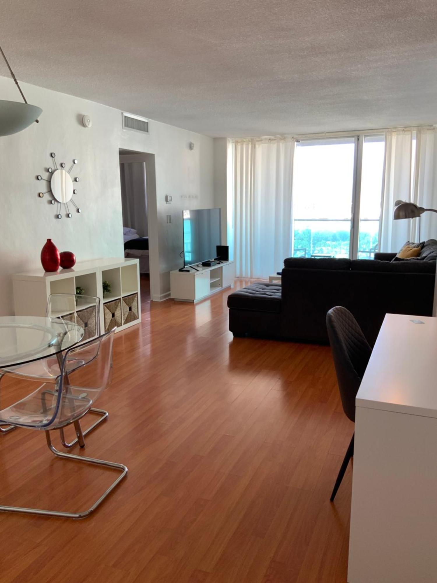 Cozy Ocean View Apartment By Miami Te Espera - Hallandale 11E Hollywood Exteriör bild